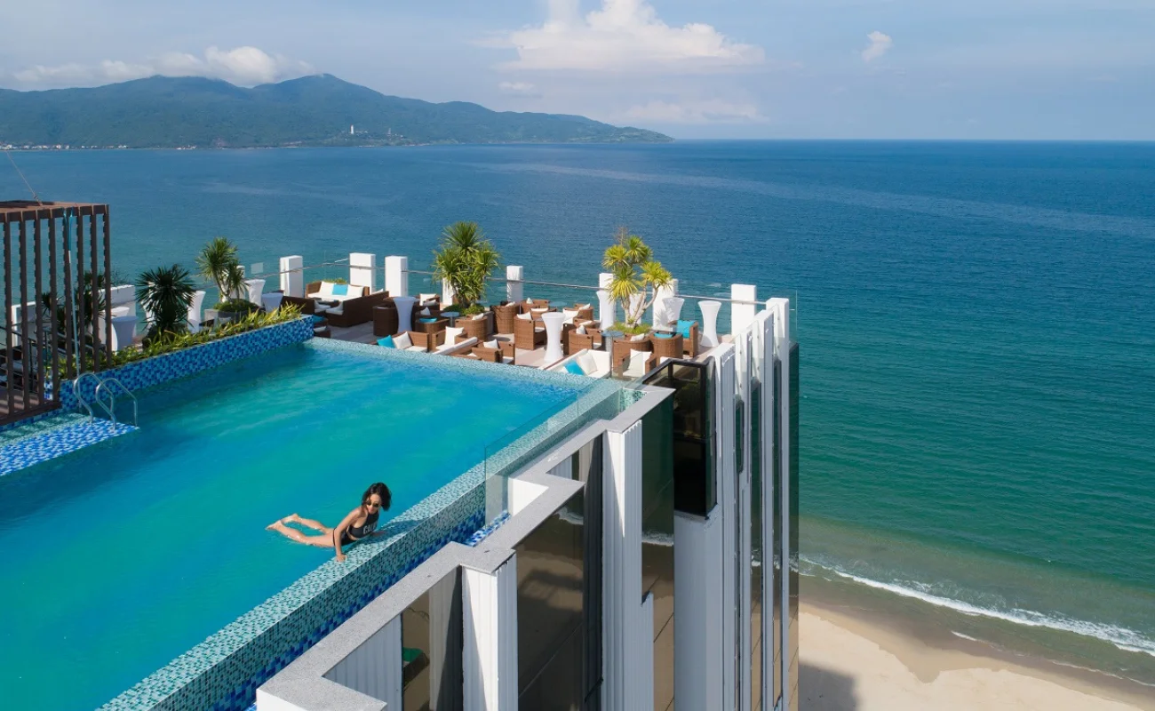 Top 12 khách sạn view biển Mỹ Khê ở Đà Nẵng