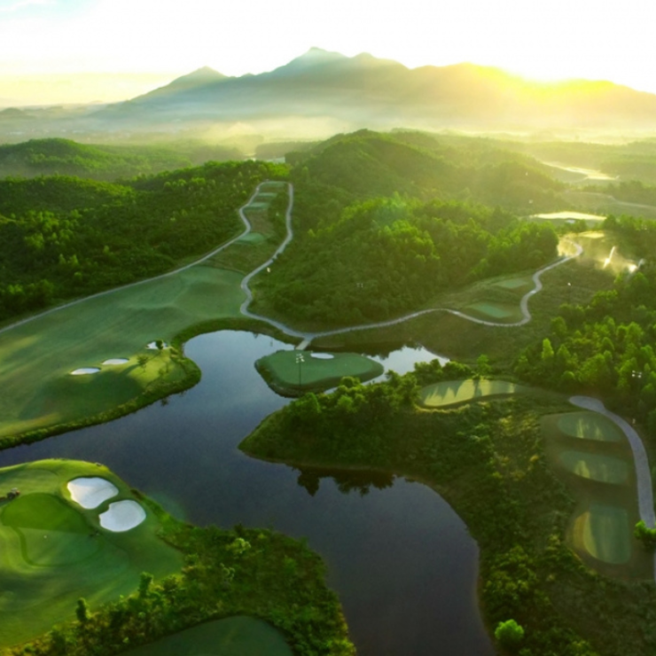 Top 5 sân Golf được thiết kế theo “tiêu chuẩn vàng” ở Việt Nam