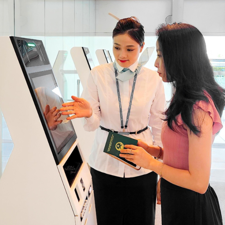 Dịch vụ check-in tự động cho khách nước ngoài tại sân bay Đà Nẵng